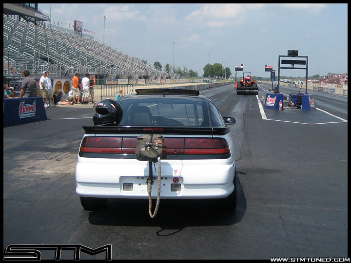 http://www.streettunedmotorsports.com/z/09_dsm_shootout/40.jpg