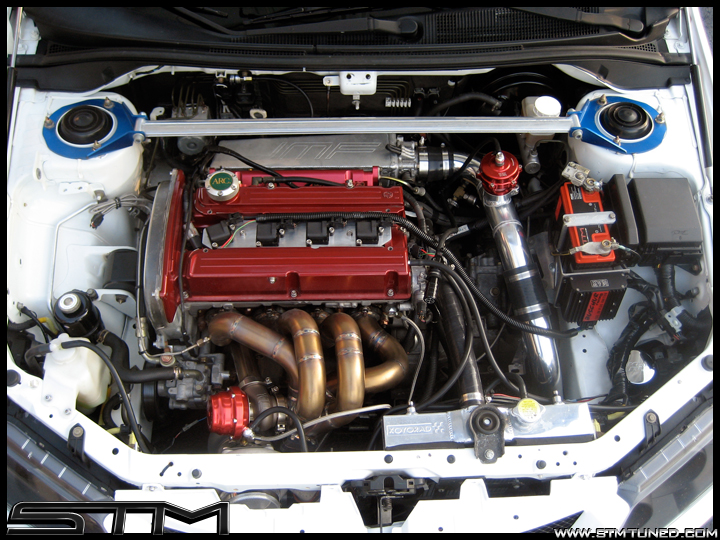 http://www.streettunedmotorsports.com/z/james_m_evo/engine_bay.jpg