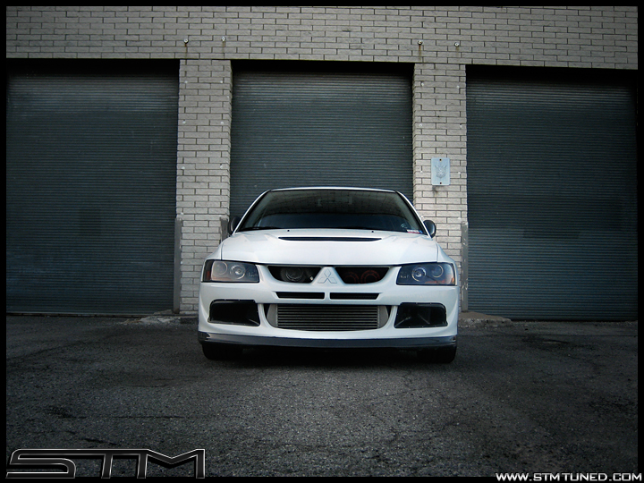 http://www.streettunedmotorsports.com/z/james_m_evo/front_doors.jpg