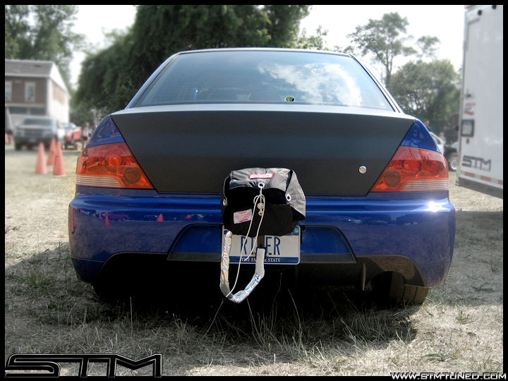 http://www.streettunedmotorsports.com/z/ricer_09/ricer_grass_rear.jpg