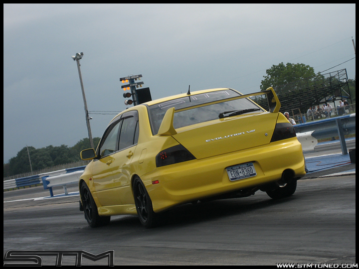 http://www.streettunedmotorsports.com/z/scs_09/khary4.jpg